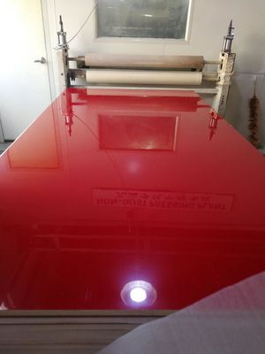 18mm high gloss kitchen cabinet mdf boards/acrylic mdf boards with red soildcolor
